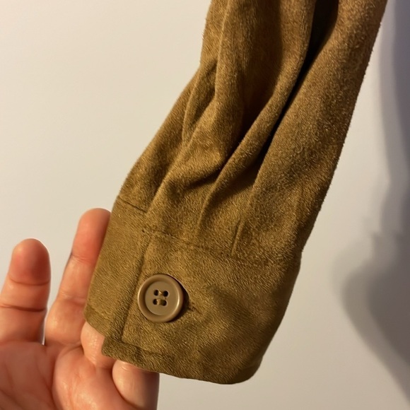 Max Studio Vicuna Brown Faux Suede Shacket Button Front size XS - Picture 8 of 14